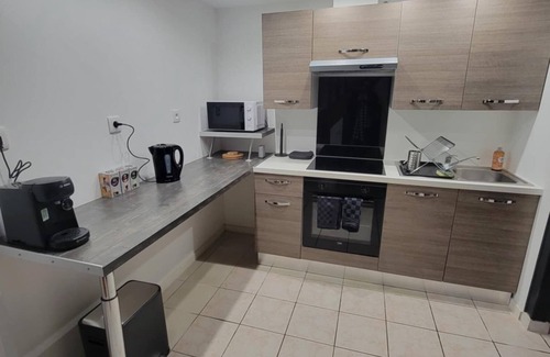 Saint-Quentin House | La Parenthèse welcomes you (House with garage)