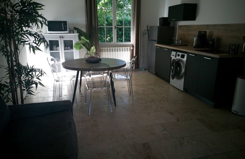Manduel Apartment | LA Parenthese : Entre Mer et Montagne