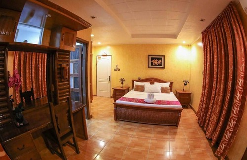 Patnongon Hotel | La Parola Orchids Beach Resort