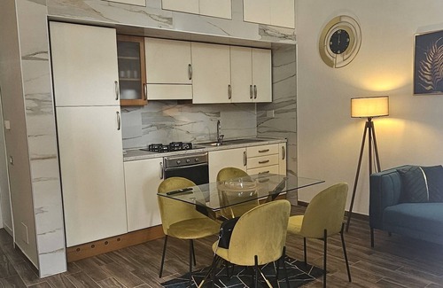 Monterotondo Apartment | "La Passeggiata" apartment.