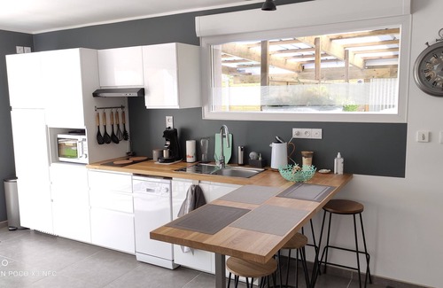 Hinges House | "La Pause au Cub" single-family home, all comforts