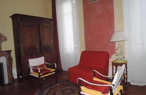 Sablon - Trudaine Bed & Breakfast | La Pause Doree