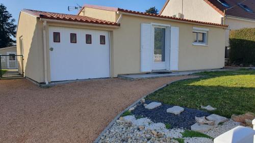 Creuzier-le-Vieux House | La pause