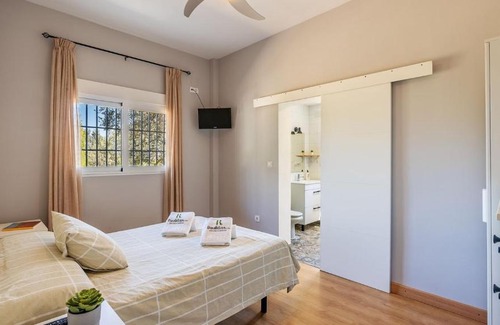 Loja House | La Pedriza de Loja by Ruralidays