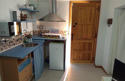 Guadalcanal Apartment | La Pequeña Parrita