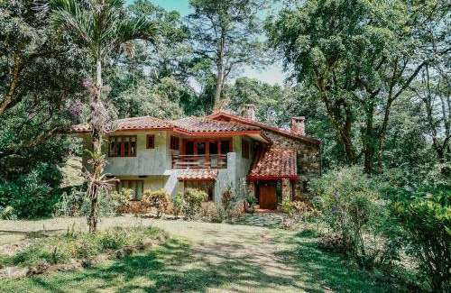 Cerro Azul House | La Perezosa en Cerro Azul - Somos Pet friendly