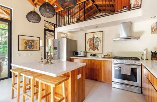 Barrio Las Playitas Villa | La Perla A Tropical Gem Beachside Property beach at your door