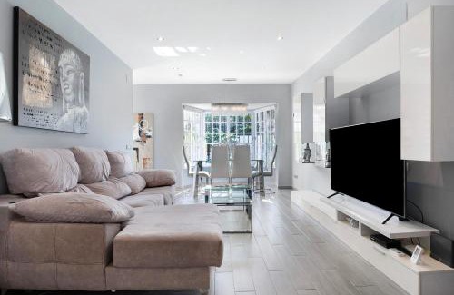 Los Gallos-Cerromolino House | La Perla