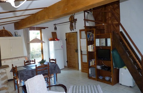 Termes House | La Petite Bergerie - pure nature! Vacation home in unspoiled nature.