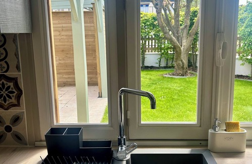 Cabourg House | La Petite Biz Maison Avec Jardin à 300m de la Plage de Cabourg