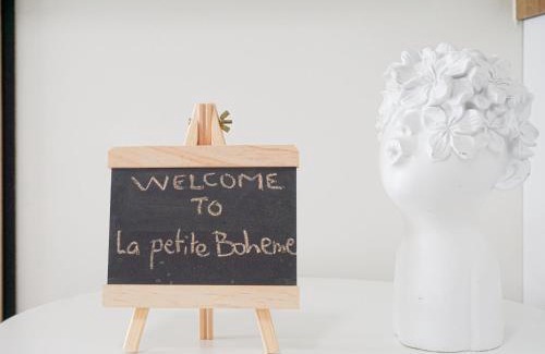 Haninge Apartment | La Petite bohéme with free parking