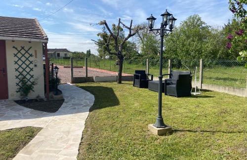 Billy House | La Petite Bonbonnière, proche du Zoo de Beauval, au calme
