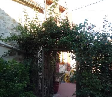 Villemanoche House | La petite Bourguignonne