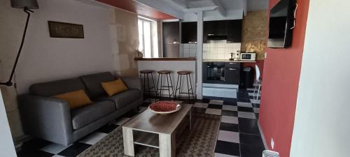 Beurlay House | la petite charentaise