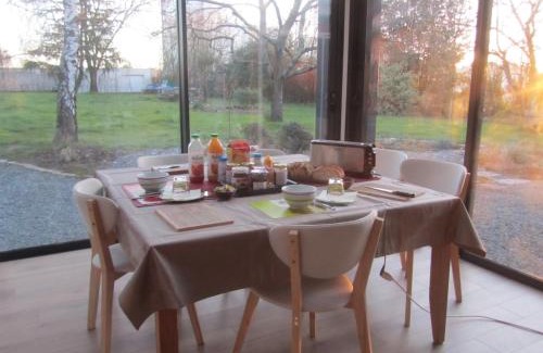 Les Hauts de Saint-Aubin Bed & Breakfast | La Petite Charnasserie