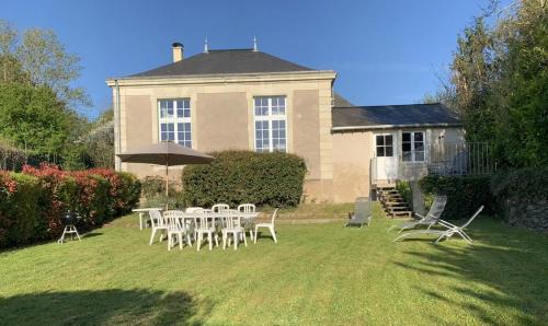Chambellay House | LA PETITE ECOLE