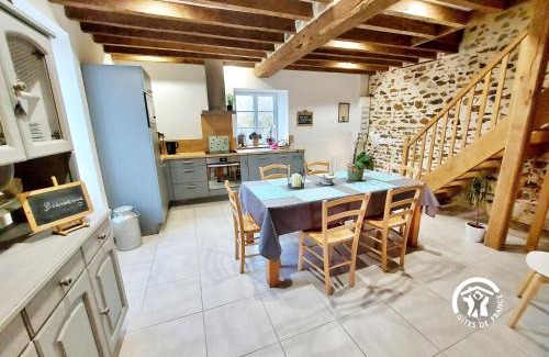 Saint-Calais-du-Desert House | La petite vallée