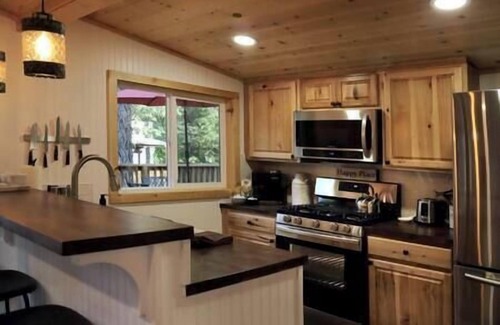 Idyllwild House | La Petite - Heart of Town - Stunning Remodel