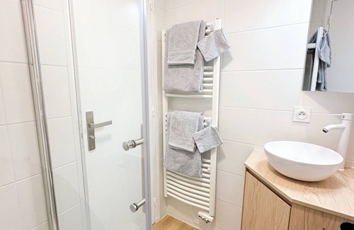 Tremereuc House | La Petite M