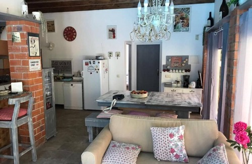 Salvaterra de Mino House | "La petite maison" cottage decorated with much love