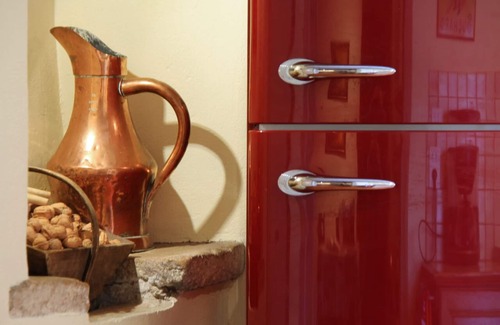 Beynac-et-Cazenac House | La Petite Maison: Fairytale Stay in Village Center