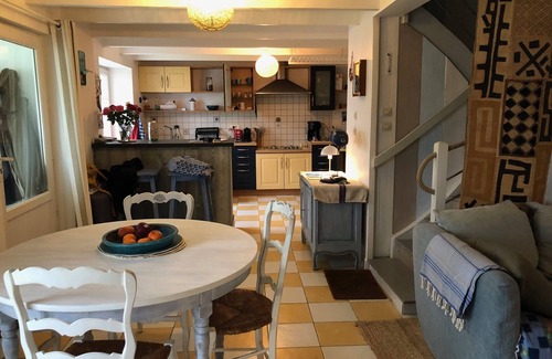 Cleden-Cap-Sizun House | La Petite Maison du CAPnAuthentic CAP house located near the ocean