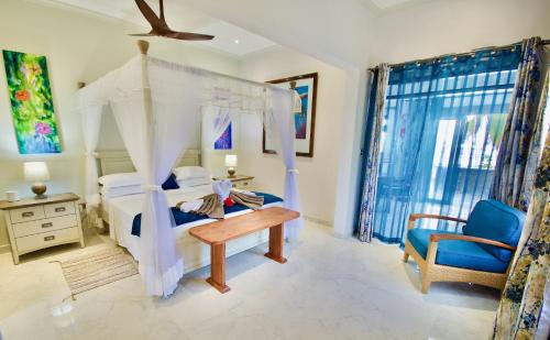 Anse Bois de Rose Hotel | La Petite Maison and Sea Splash