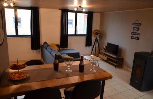 Neufchateau House | La petite maison