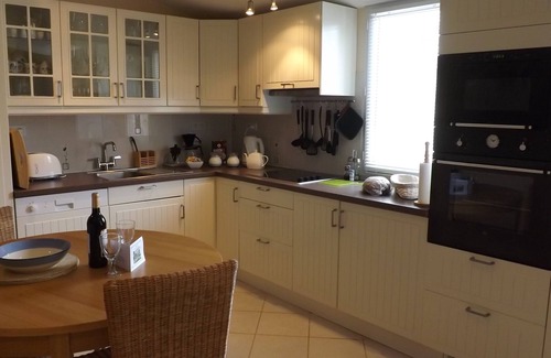 Bellevigne Cottage | La Petite Maison Beautiful, Enchanting and loved