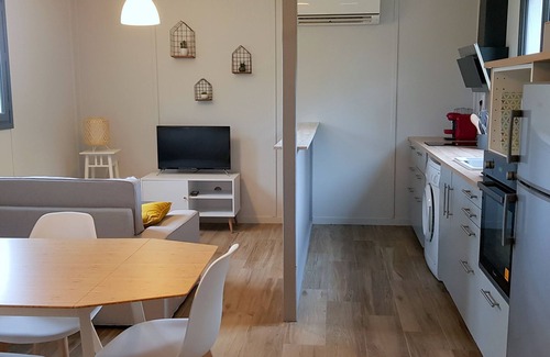 Monbalen House | La petite maison dans la prairie, Monbalen 3*, Monbalen 3*, Monbalen 3*, Monbalen 3*, Monbalen 3*.