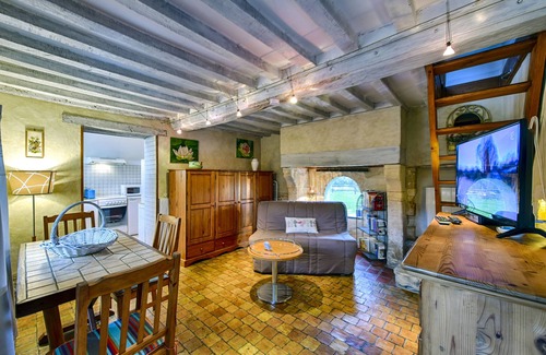 Saint-Wambert-des-Trois-Vallees Cottage | LA PETITE MAISON DANS LA PRAIRIE - COVERED/HEATED SWIMMING POOL APRIL TO OCTOBER
