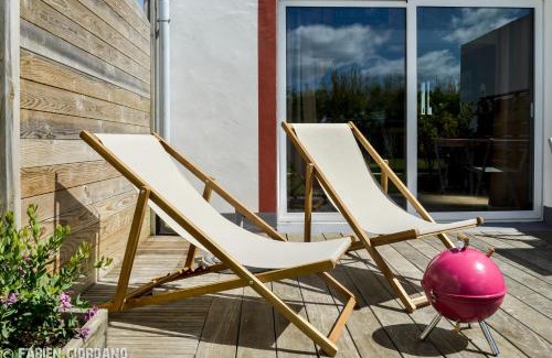 Le Palais House | La Petite Maison De Papaye
