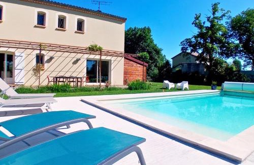 Lempaut Bed & Breakfast | La petite maison de Valérie proche château de la Rode, du Domaine de Flore et du Lac Saint Ferréol