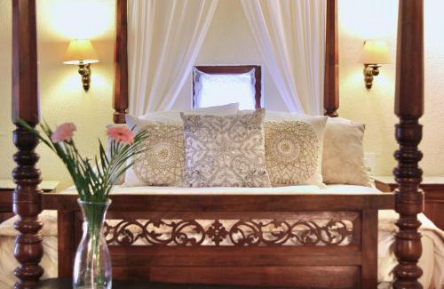 Beynac-et-Cazenac House | La Petite Maison- Fairytale Stay in Village Center