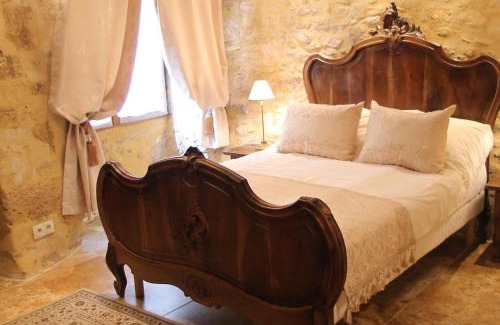 Beynac-et-Cazenac House | La Petite Maison- Fairytale Stay in Village Center