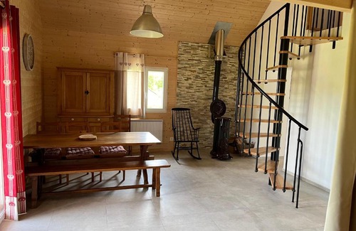 Champagney House | La petite maison