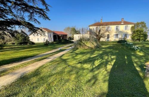 Lagardere House | La Petite Maison
