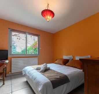 Gannat House | La Petite Maison Gannat