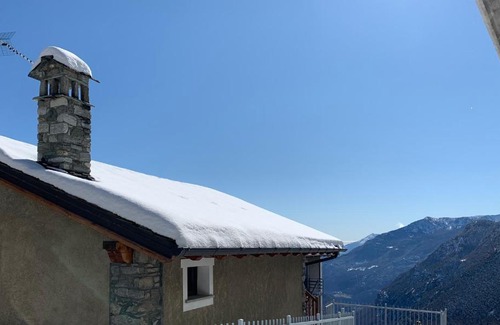 Mongnod Apartment | La Petite Maison
