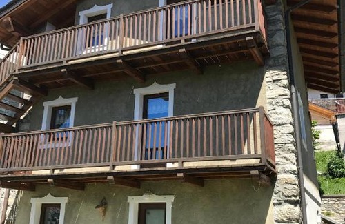Mongnod Apartment | La Petite Maison