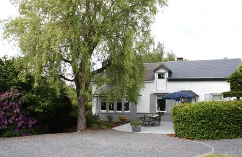Corbion House | La Petite Maison Maqua