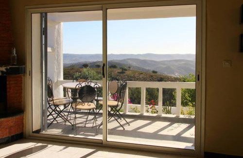 Sidi Bettache House | La petite maison sur la colline - Benslimane