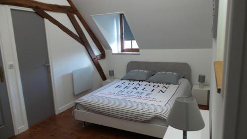 Vignoux-sous-les-Aix Bed & Breakfast | LA PETITE NOUE