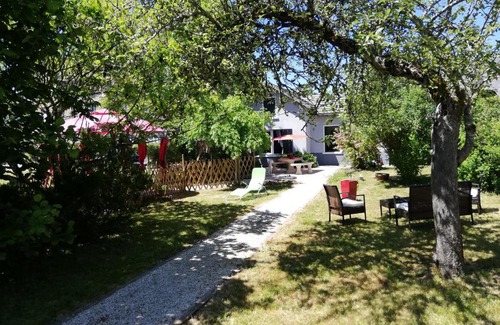 Marcillac-la-Croisille House | la petite perle