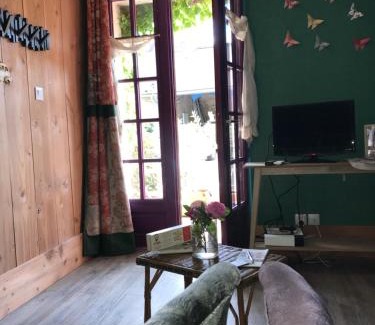 Hermanville-sur-Mer Bed & Breakfast | La petite pomme