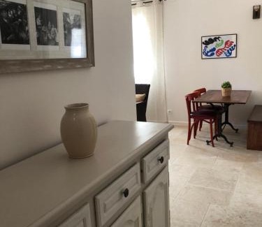 Velleron House | La Petite Rive - Les Tilleuls