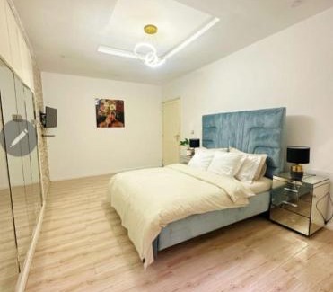 Bonapriso Apartment | La Petite Suite