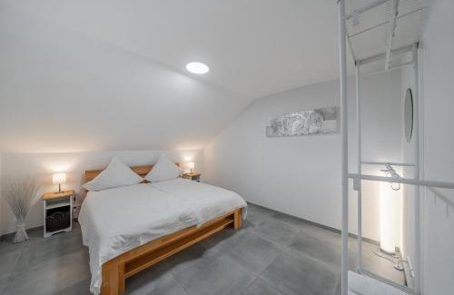 Rheinhausen Apartment | La Piazza-Rheinhausen