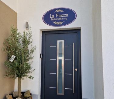 Rheinhausen Apartment | La Piazza-Rheinhausen