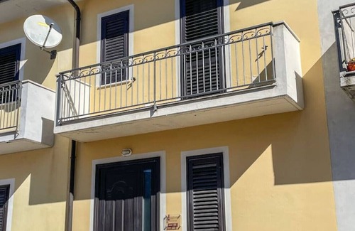 Torella dei Lombardi Apartment | La Piazzetta Guesthouse